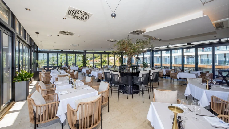 Royal Blue Resort & Residences
